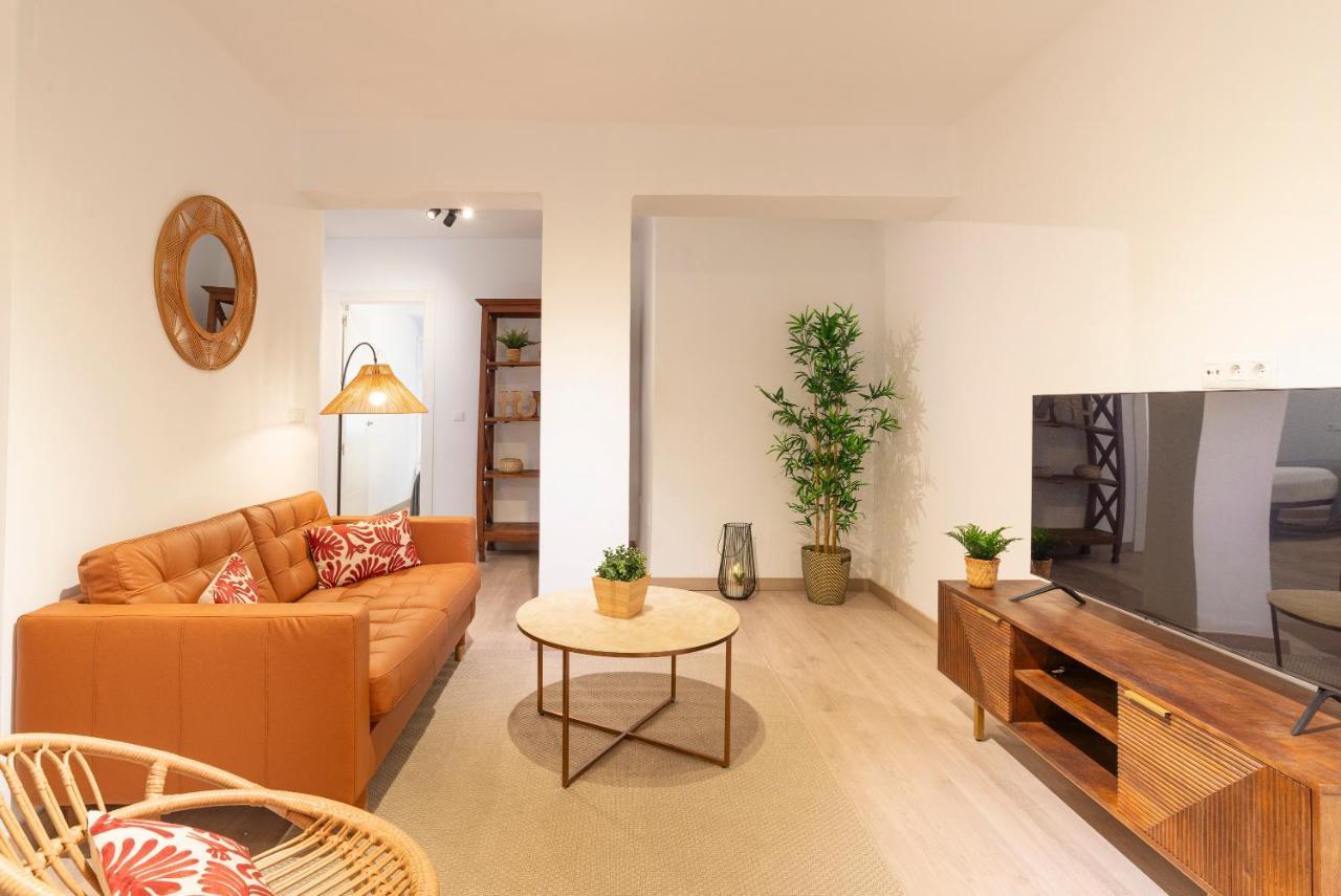 Ginachero & City Center By Ele Apartments Малага Екстериор снимка