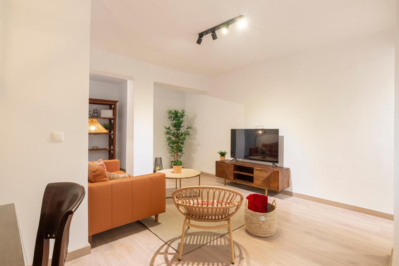 Ginachero & City Center By Ele Apartments Малага Екстериор снимка